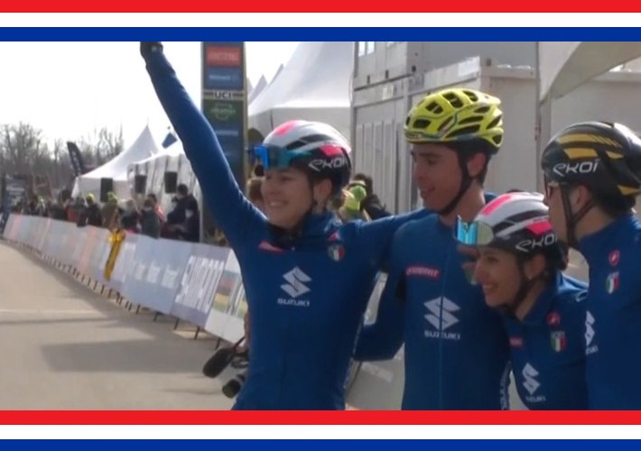 Italianen winnen Team Relay bij WK veldrijden
